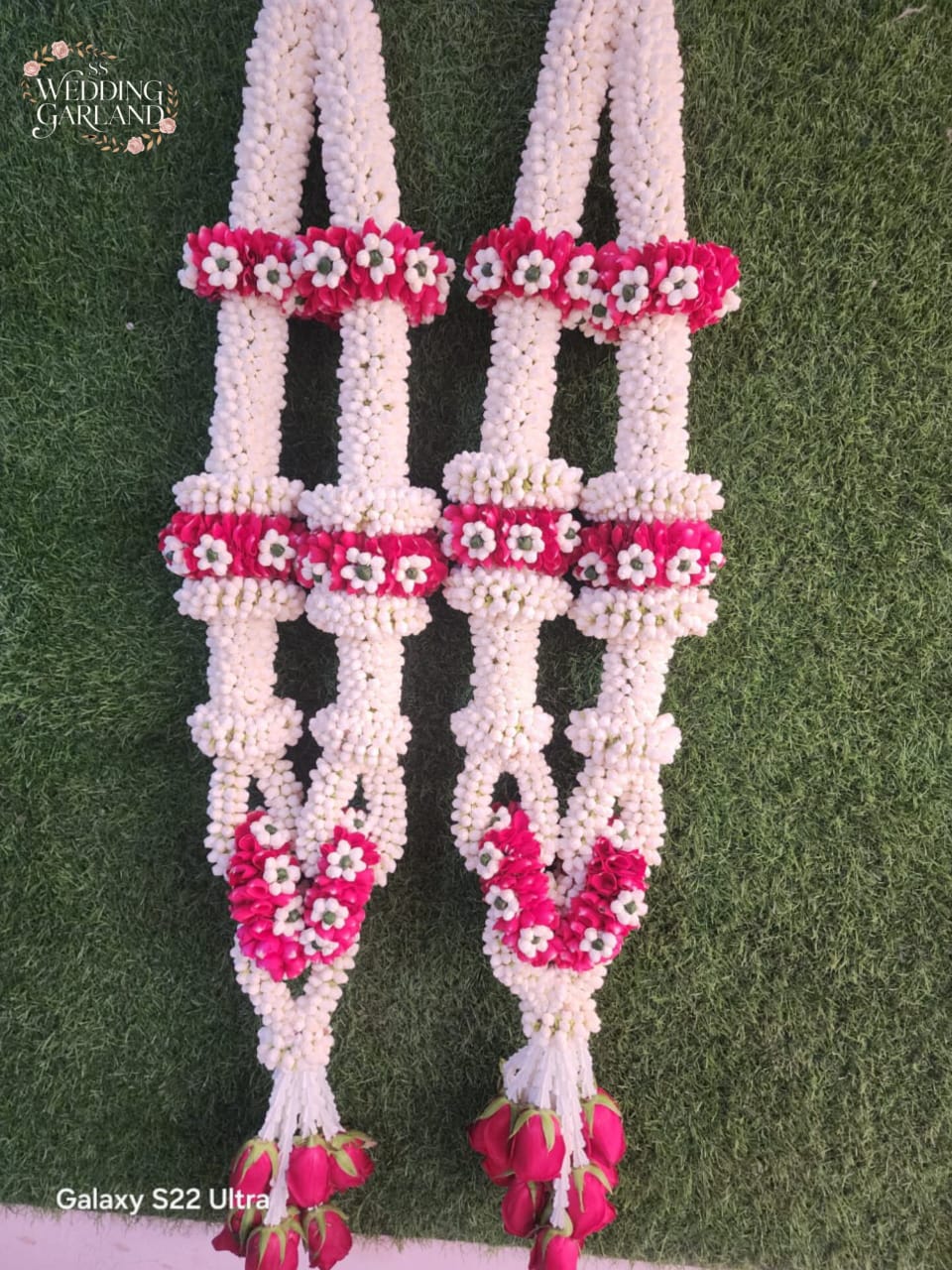 Fresh flower garlands tagar and petals