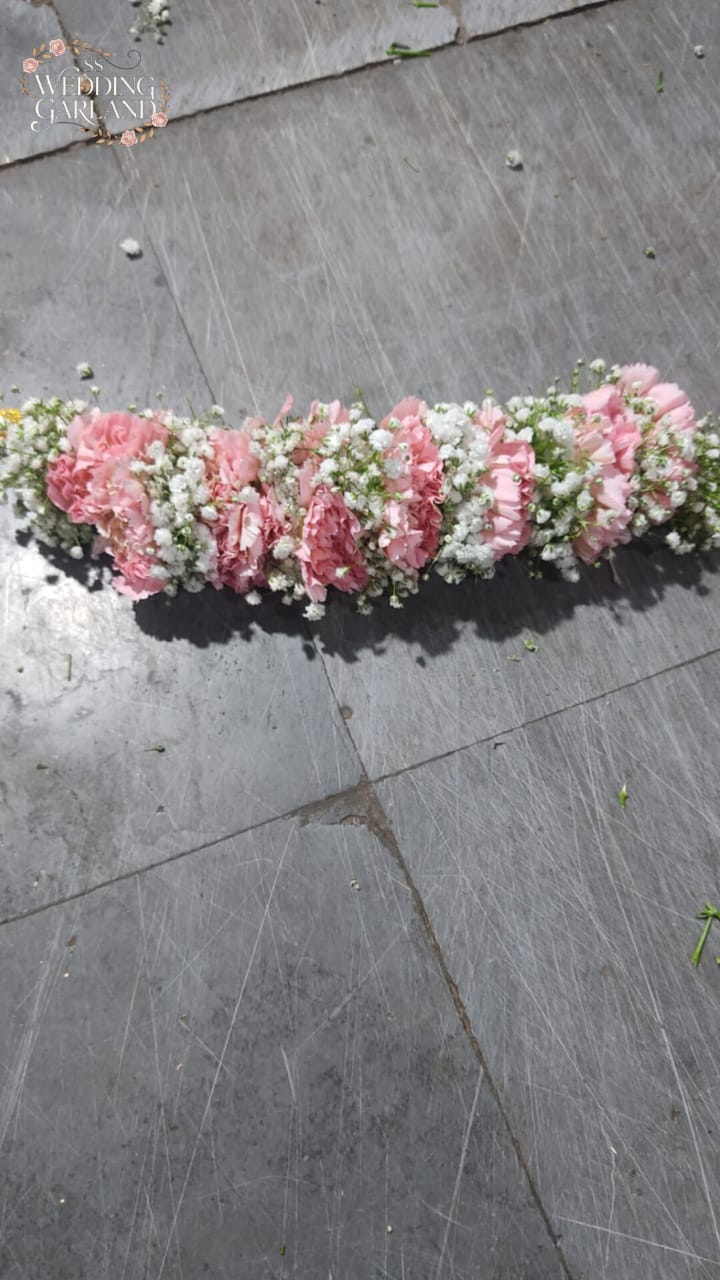 Best flower carnation and gypsy veni